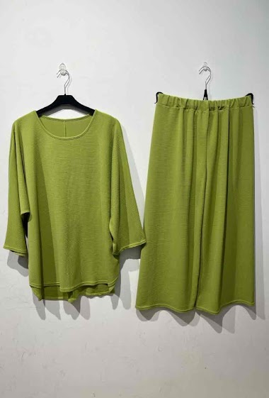 Wholesaler Belle Fa - Loose tunic set with loose pants.