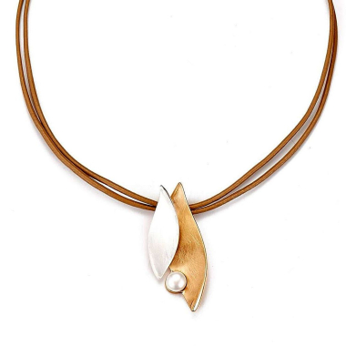Wholesaler BELLE MISS - Beige leather cord necklace with two-tone silver and gold pattern