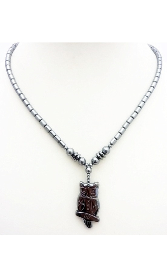 Wholesaler BELLE MISS - owl shaped hematite pendant necklace