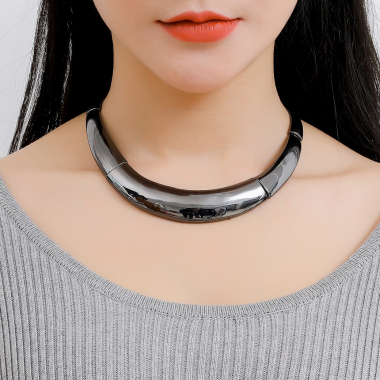 Wholesaler BELLE MISS - gray metal choker necklace
