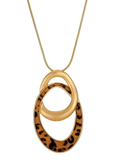 Wholesaler BELLE MISS - long necklace with leopard or zebra pendant