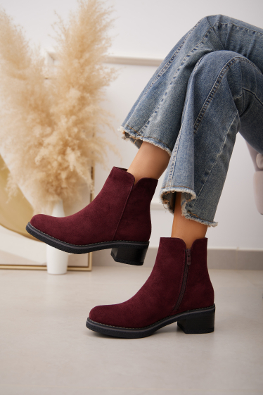 Wholesaler Belle Women - Flat suede ankle boots