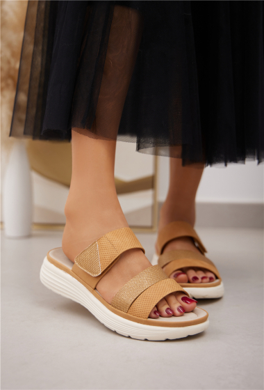 Wholesaler Belle Women - Comfort sandal with Velcro strap