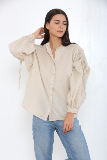 Wholesaler Bellerina - Lace-up sleeve shirt