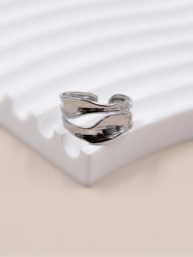 Wholesaler Bellissima - Ring open design with two rounded ends