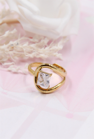 Wholesaler Bellissima - Adjustable glass crystal ring in stainless steel.