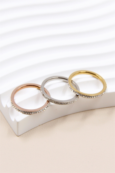 Wholesaler Bellissima - Ring decorated with rhinestones in a set of 3 colors in stainless steel