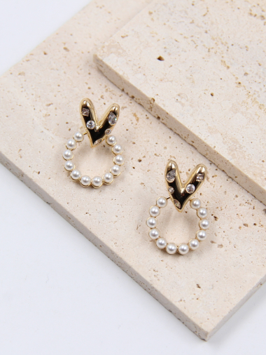 Wholesaler Bellissima - Heart earring decorated with 925 silver stem pearl