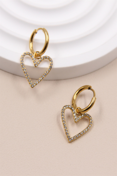 Wholesaler Bellissima - Heart earring decorated with rhinestones in stainless steel