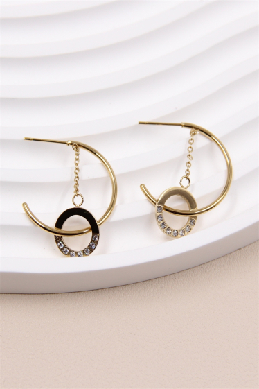 Wholesaler Bellissima - Hoop earring decorated with a pendant set with rhinestones in stainless steel