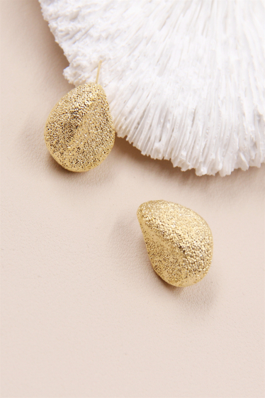 Wholesaler Bellissima - Hypoallergenic granulated drop design earring