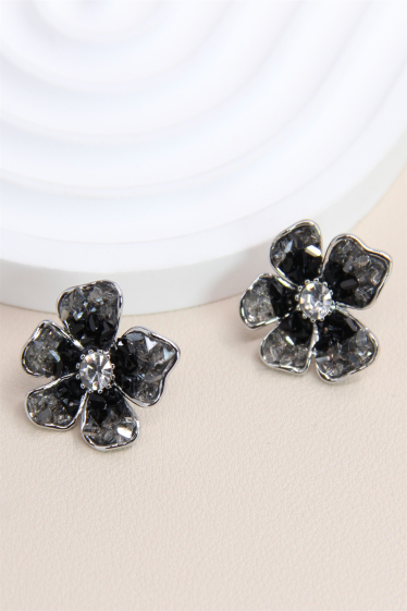 Wholesaler Bellissima - Flower earring adorned with crystal in hypoallergenic glass