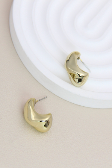 Wholesaler Bellissima - Irregular design resin drop earring in stainless steel