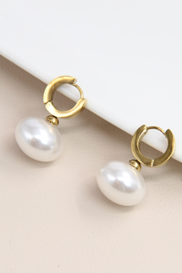 Wholesaler Bellissima - Lustrous pearl earring in stainless steel