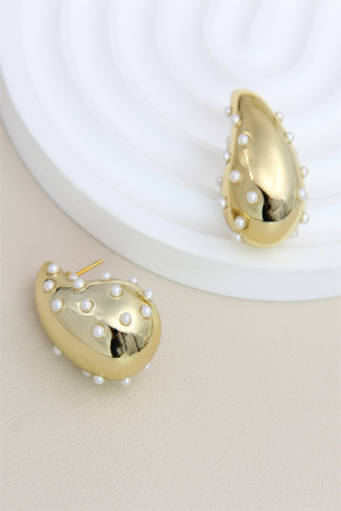 Wholesaler Bellissima - Resin drop earring decorated with 30 mm pearl in stainless steel