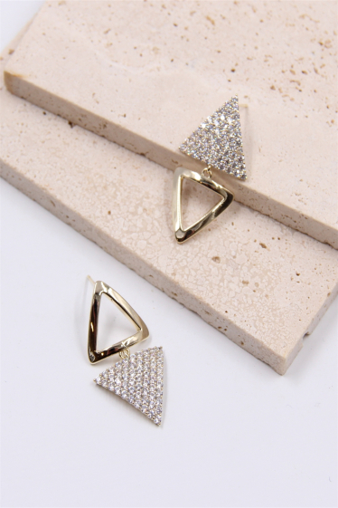 Wholesaler Bellissima - Hypoallergenic asymmetrical triangle earring