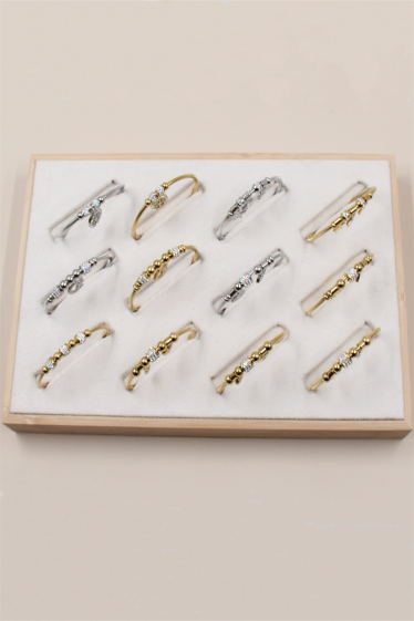 Wholesaler Bellissima - Magnetic bracelet set of 12 pcs assorted models in stainless steel