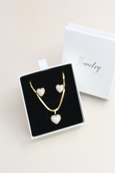 Wholesaler Bellissima - Pearly heart adornment box in stainless steel