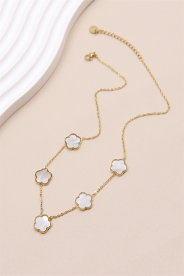 Wholesaler Bellissima - Enameled clover necklace in stainless steel
