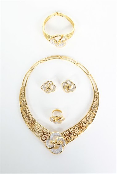 Mayorista Bellissima - set collar pendiente pulsera anillo