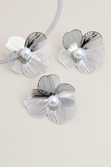 Grossiste Bellissima - Parure 2 pcs design fleur orné de perle en acier inoxydable