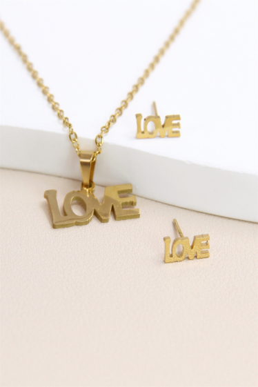 Wholesaler Bellissima - “LOVE” message set in stainless steel