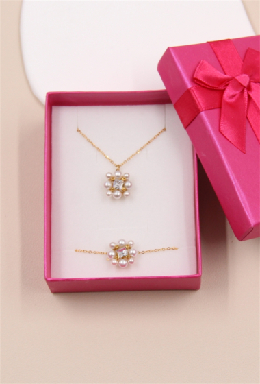 Grossiste Bellissima - Parure perle en acier inoxydable avec coffret bijoux