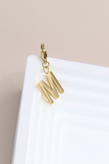 Wholesaler Bellissima - Charm's letter "M" pendant in stainless steel