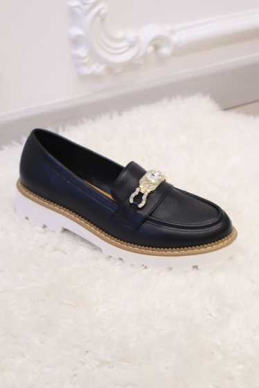 Wholesaler Bello Star - chunky sole moccasins with chain