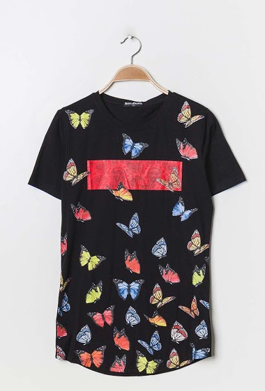 Mayoristas Berry Denim - Camiseta con mariposas estampadas