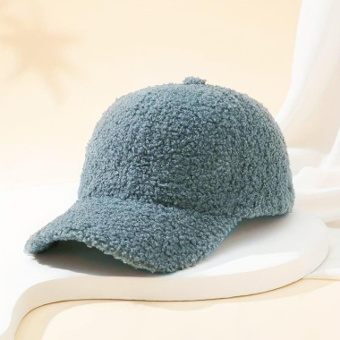 Wholesaler Best Angel-Fashion Kingdom - Adjustable plain cap with fur texture