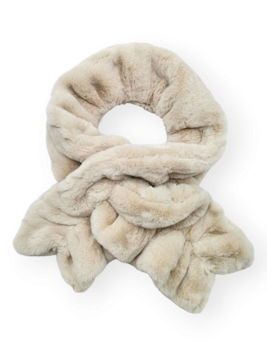Wholesaler Best Angel-Fashion Kingdom - Long plain wavy scarf for women in faux fur