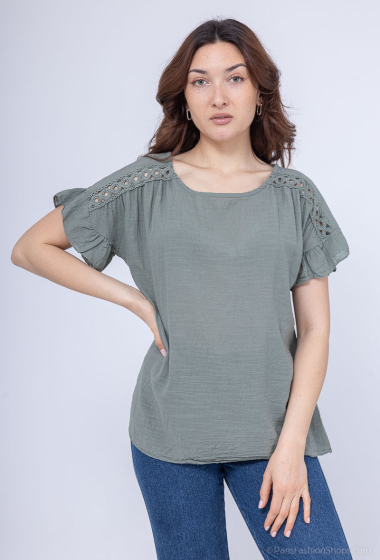 Wholesaler Bobo Glam' - Loose flowing shoulder crochet blouse