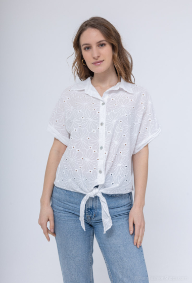 Wholesaler Bobo Glam' - Button-down floral embroidery blouse with tie