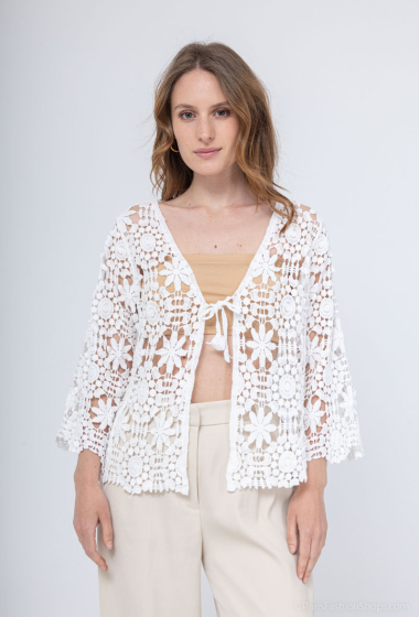 Wholesaler Bobo Glam' - Floral crochet vest to tie