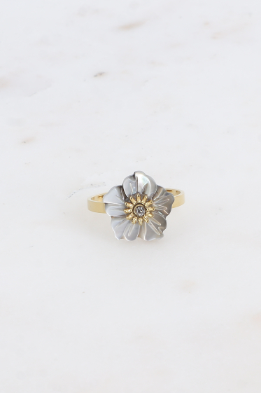 Großhändler Bohm - Ring – Perlmuttblume und kleiner Kristall