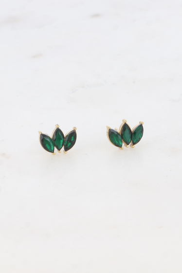 Wholesaler Bohm - Stud earrings - small crystal leaf pendant