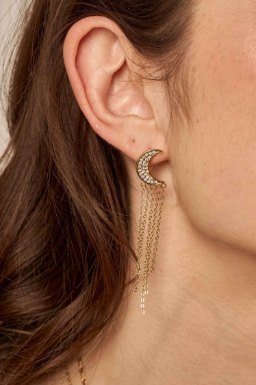 Wholesaler Bohm - Lunès pendant earrings - moon set with zirconium oxides and chains