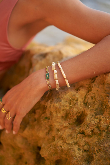 Wholesaler Bohm - Ambérine elastic bracelet - shells and natural stones