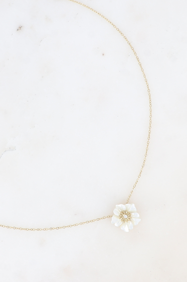 Wholesaler Bohm - Necklace - pearly flower and small crystal