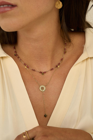 Großhändler Bohm - Joanne-Halskette – kleine getönte feine Steine ​​und runde Sternenquasten