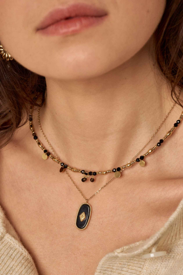 Großhändler Bohm - Rosalie-Halskette – ovaler Anhänger aus Naturstein und strukturiertem Diamant
