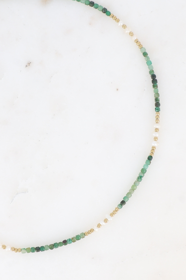 Grossiste Bohm - Collier sur câble - perles d'eau douce et pierres naturelles cubiques