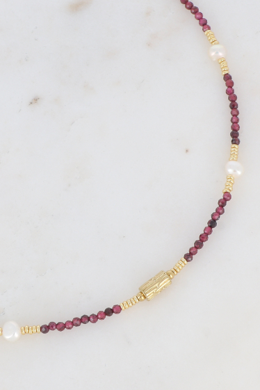 Großhändler Bohm - Halskette auf Draht – Perle mit Baumrindenmuster und Natursteinen