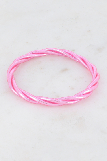 Wholesaler Bohm - Pale pink twisted Buddhist bangle