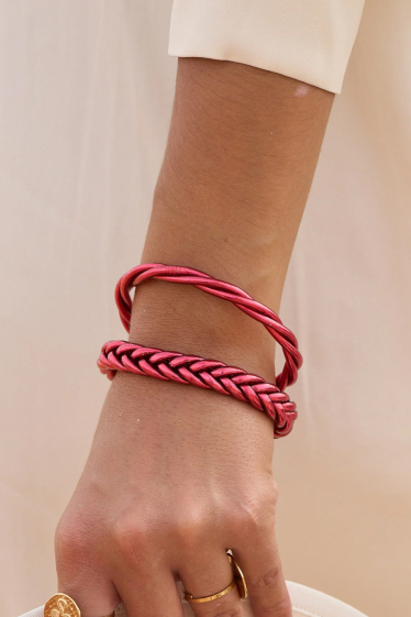 Wholesaler Bohm - Dark Red braided Buddhist bangle