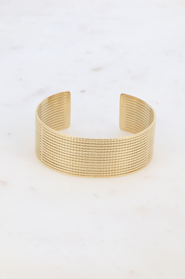 Wholesaler Bohm - Eloisa cuff - small hammered dots and openwork lines