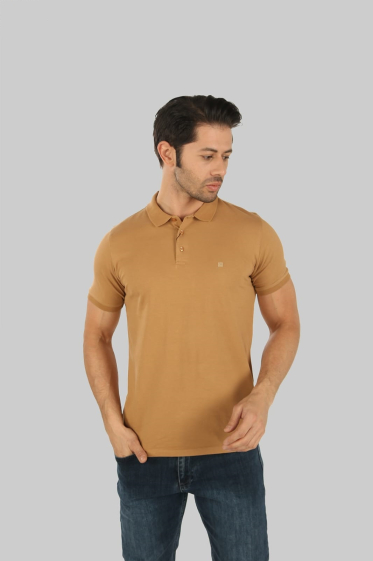 Großhändler KHARMA - Einfarbiges Slim-Fit-Poloshirt für Herren