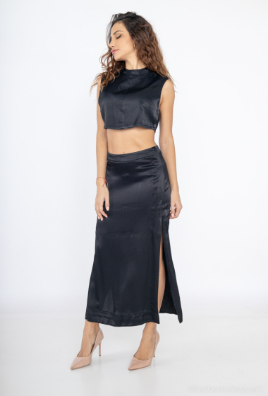 Wholesaler BSL - Set of Satin Midi Skirt with Deep Slit and Cropped Sleeveless Satin Blouse - BSL