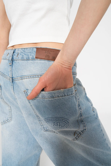 Grossiste BSL - Pantalon en jean large taille moyenne - BSL